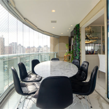 Apartamento de Alto Padrão à Venda na Vila Mariana com 190m², 3 Suítes e Vista para o Parque Ibirapuera