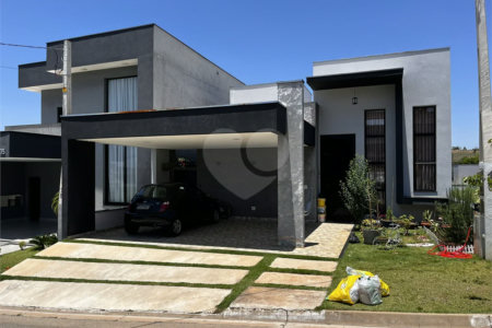 Casa à venda com 3 quartos, sendo 1 suíte, no condomínio Phytus, Itupeva - SP