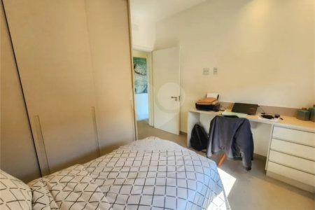 Casa à venda com 3 quartos, sendo 1 suíte, no condomínio Consoli Residencial, Atibaia - SP