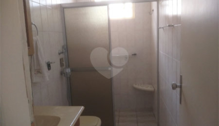 Casa à venda com 2 quartos, sendo 1 suíte,  em Vila Gustavo, São Paulo, SP