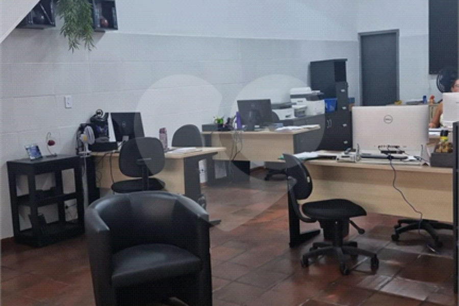 Sobrado à venda com 4 quartos, sendo 1 suíte,  em Vila Maria, São Paulo, SP