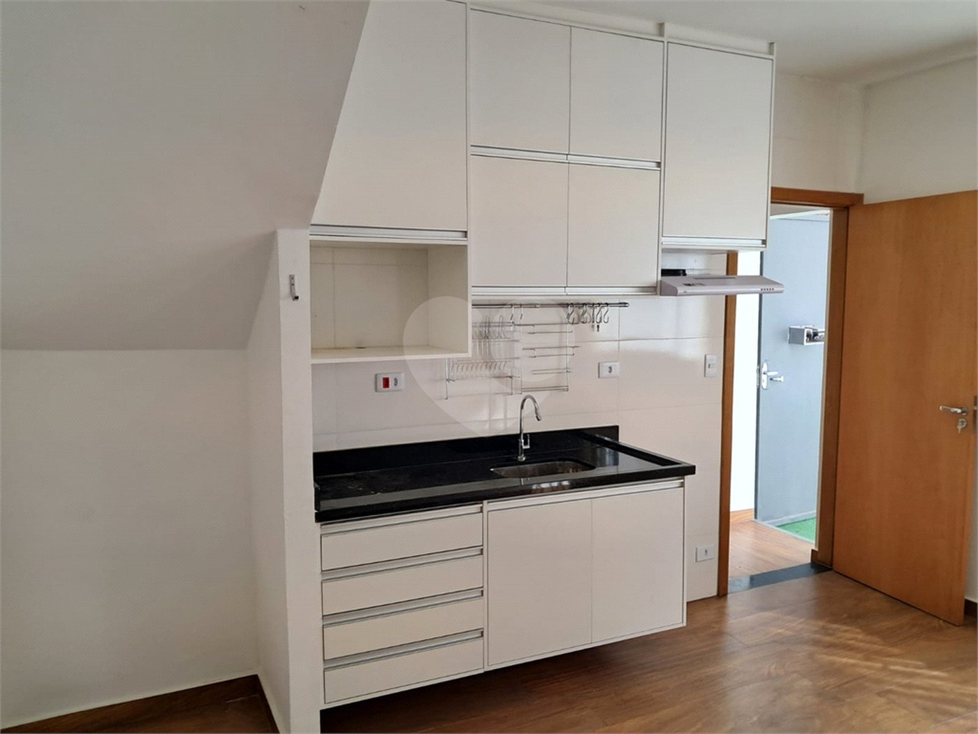 Casa para alugar com 1 suíte no condomínio Sem Nome, São Paulo - SP