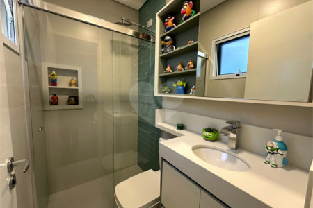 Casa à venda com 3 suítes no condomínio Estância Marambaia, Vinhedo - SP