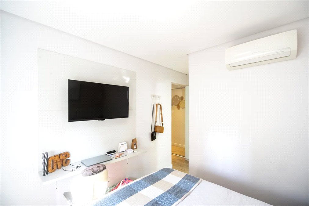 Apartamento à venda com 4 quartos, sendo 2 suítes, em Tatuapé, São Paulo, SP
