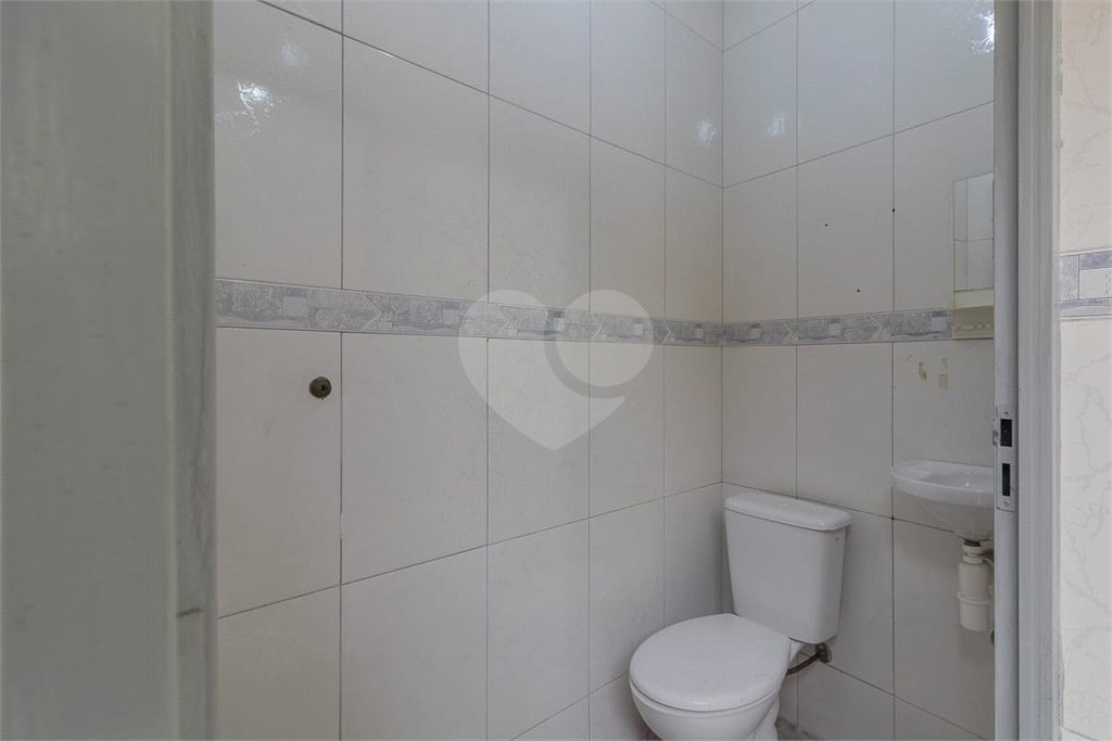 Sobrado à venda com 3 quartos, sendo 1 suíte, em Tremembé, São Paulo, SP