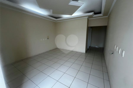 Casa à venda com 3 quartos, sendo 1 suíte, em Jardim Itália, Itapetininga, SP