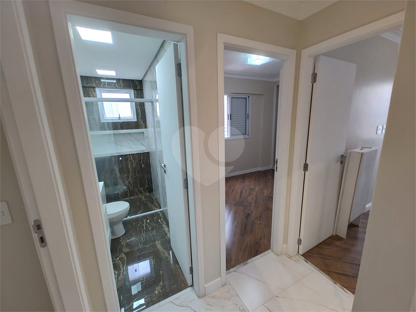 Apartamento à venda com 3 quartos, sendo 1 suíte,  no Centro, São Caetano do Sul, SP
