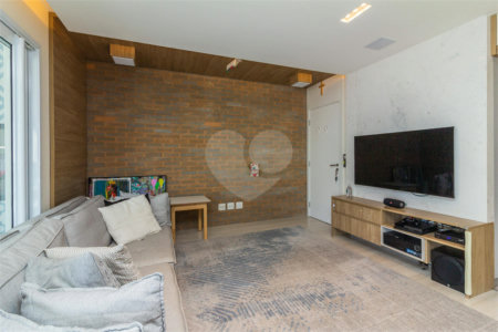 Apartamento à venda com 3 suítes em Alto da Lapa, São Paulo, SP