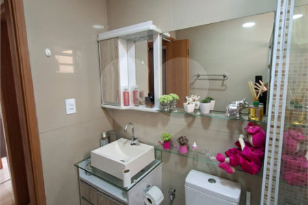 Apartamento à venda com 1 quarto em Cocaia, Guarulhos, SP