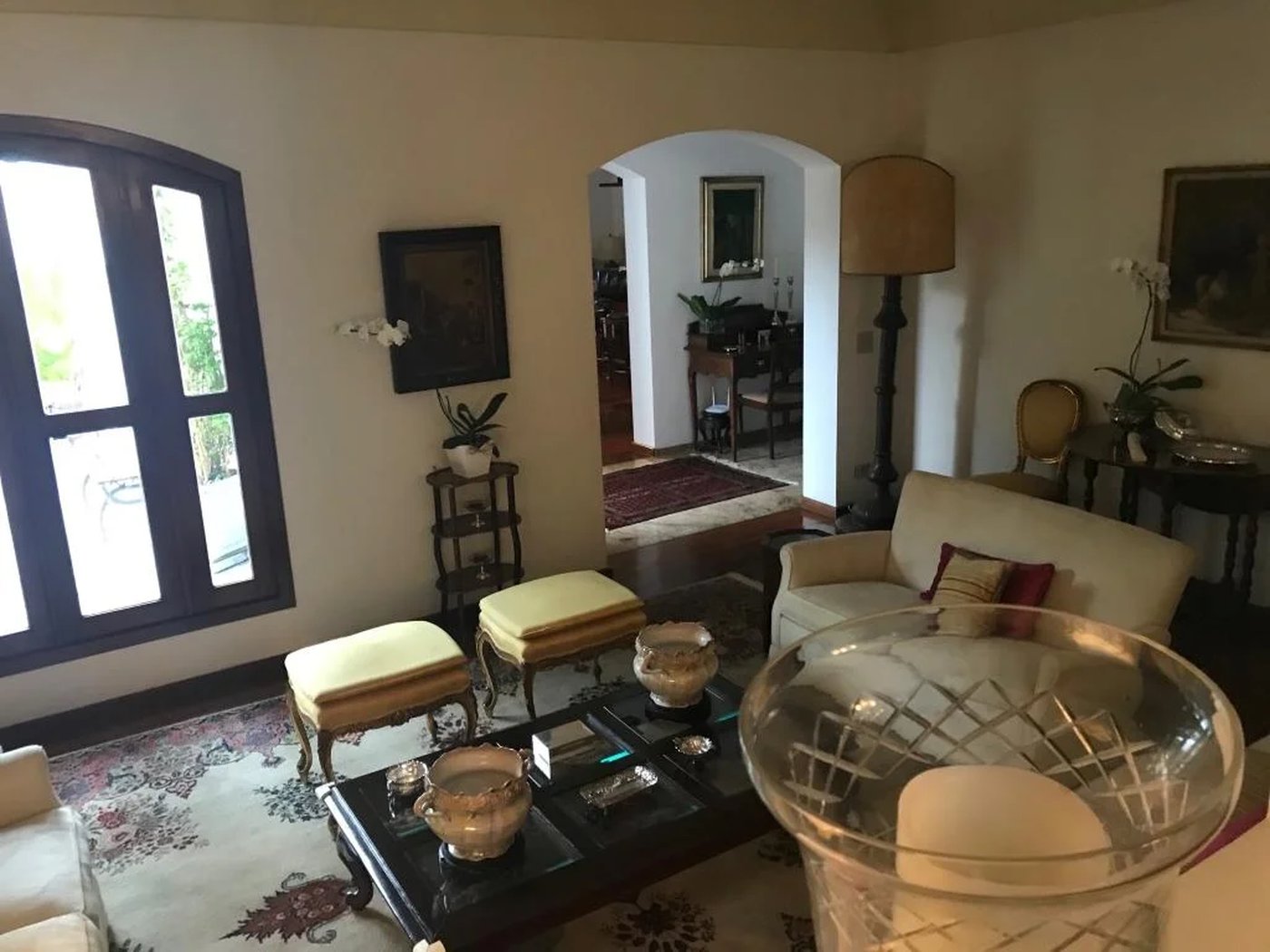 Casa à venda com 5 quartos, sendo 2 suítes, em Jardim Everest, São Paulo, SP