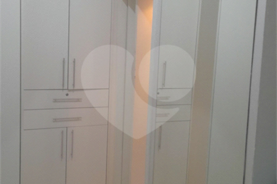Sobrado à venda com 3 quartos, sendo 1 suíte, em Tremembé, São Paulo, SP