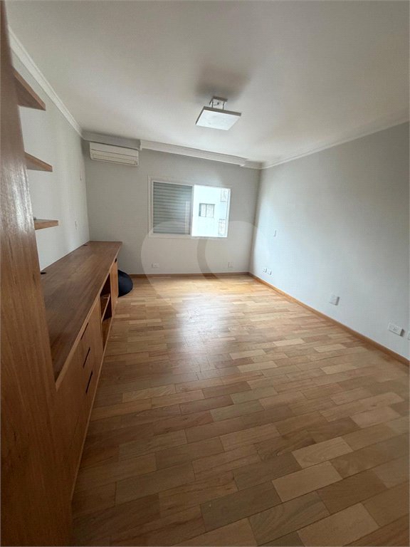 Apartamento para alugar com 3 suítes em Itaim Bibi, São Paulo, SP