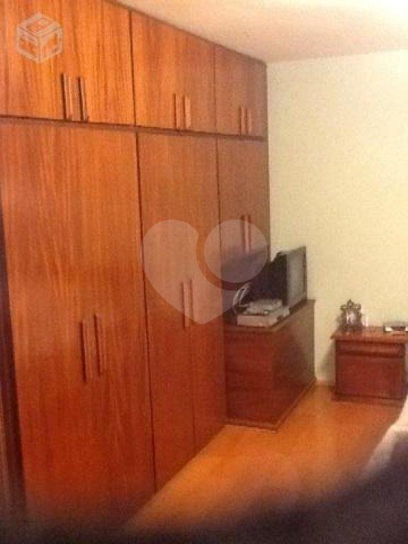Casa à venda com 3 quartos, sendo 1 suíte,  no condomínio Praça Doutor José Augusto César,12, São Paulo - SP