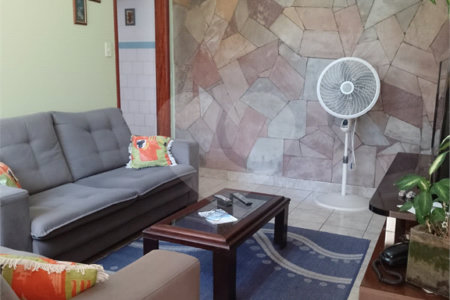 Sobrado à venda com 3 quartos, sendo 1 suíte, em Chácara Inglesa (zona Norte), São Paulo, SP