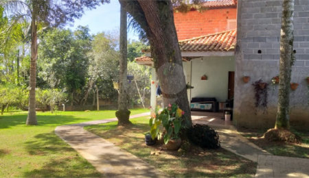 Sítio à venda com 4 quartos, sendo 2 suítes,  em Chácara Real (caucaia do Alto), Cotia, SP