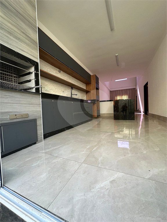 Casa à venda com 3 quartos, sendo 1 suíte,  no condomínio Horto Florestal Villagio, Sorocaba - SP