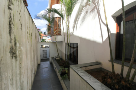 Casa à venda com 5 quartos, sendo 3 suítes, em Jardim São Bento, São Paulo, SP