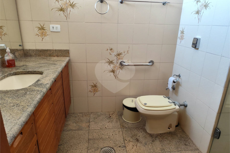 Sobrado à venda com 4 suítes em Santana, São Paulo, SP