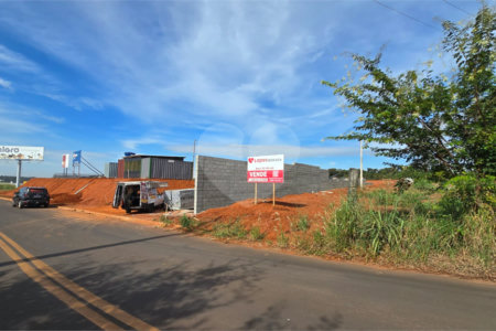 Terreno à venda em Portal das Laranjeiras, Araraquara, SP