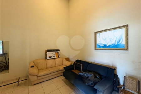 Casa à venda com 4 suítes no condomínio Granja Olga II, Sorocaba - SP