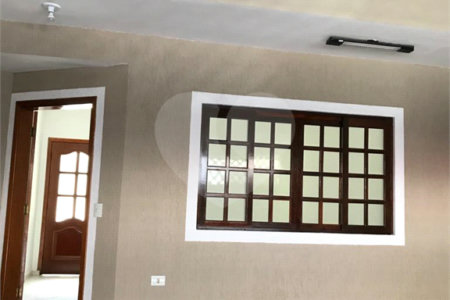 Casa à venda com 2 quartos, sendo 1 suíte, em Loteamento Residencial Vista Linda, São José dos Campos, SP