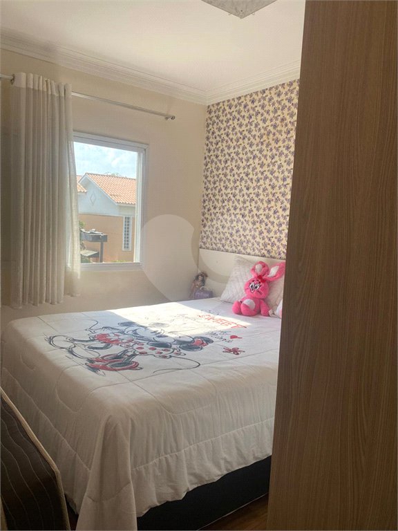 Casa à venda com 3 quartos, sendo 1 suíte,  no condomínio Vida Verde 1, Suzano - SP