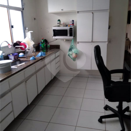 Casa à venda com 5 quartos, sendo 1 suíte,  em Cambuci, São Paulo, SP