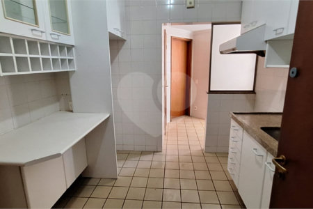Apartamento à venda com 3 quartos, sendo 1 suíte,  no Centro, Ribeirão Preto, SP