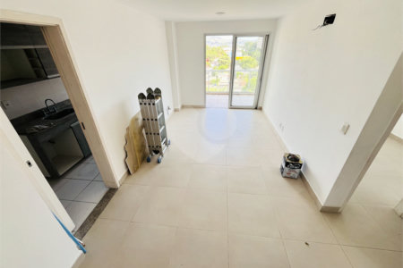 Apartamento à venda com 2 quartos, sendo 1 suíte, em Campo Grande, Rio de Janeiro, RJ