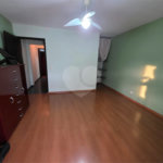 Sobrado à venda com 3 quartos em Rio Pequeno, São Paulo, SP