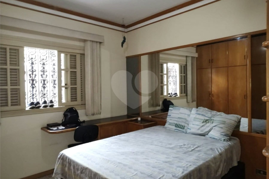Casa Térrea à venda com 6 quartos, sendo 4 suítes, em Cangaíba, São Paulo, SP