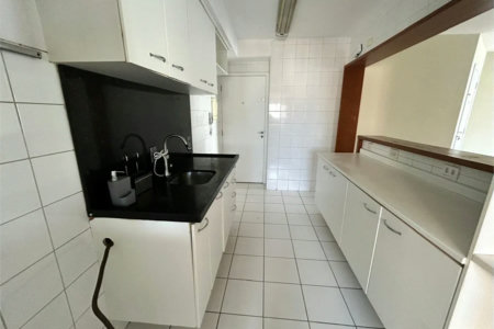 Apartamento à venda com 2 quartos, sendo 1 suíte, em Vila Andrade, São Paulo, SP