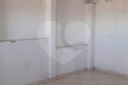 Casa à venda ou para alugar com 4 quartos, sendo 1 suíte, em Vila Carvalho, Sorocaba, SP