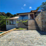 Casa à venda com 8 quartos, sendo 7 suítes, em Ferradura, Armação dos Búzios, RJ