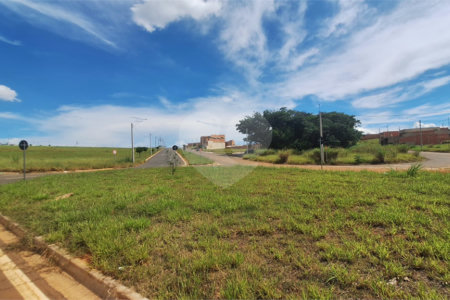 Terreno à venda no condomínio Residencial Santa Cristina, Sorocaba - SP