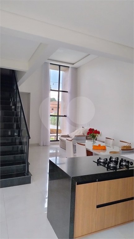 Casa à venda ou para alugar com 3 suítes no condomínio Residencial Viena, Indaiatuba - SP