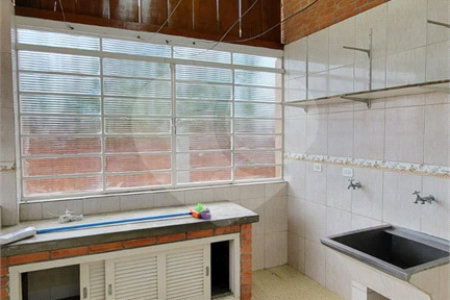 Chácara à venda com 3 quartos, sendo 2 suítes, em Planalto Verde, São Roque, SP
