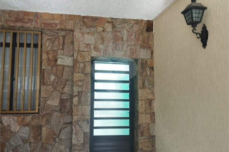 Sobrado à venda com 2 quartos em Vila Medeiros, São Paulo, SP