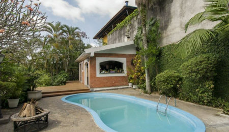 Casa à venda com 5 suítes em Vila Tramontano, São Paulo, SP