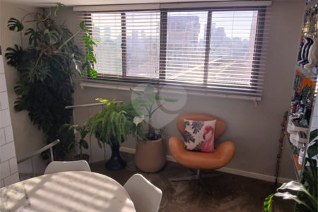 Duplex à venda com 2 suítes em Pinheiros, São Paulo, SP