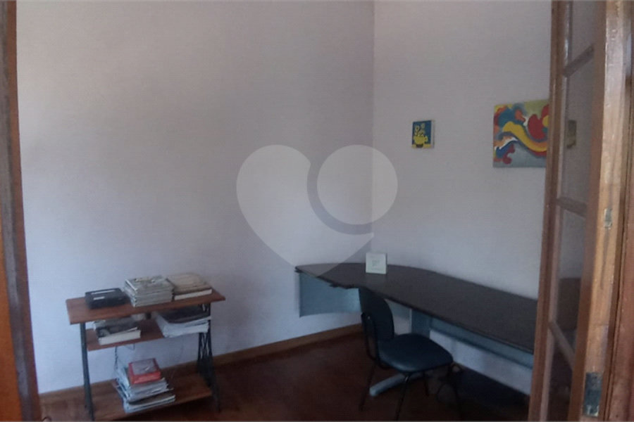 Casa à venda com 5 quartos, sendo 1 suíte, em Roseira, Mairiporã, SP