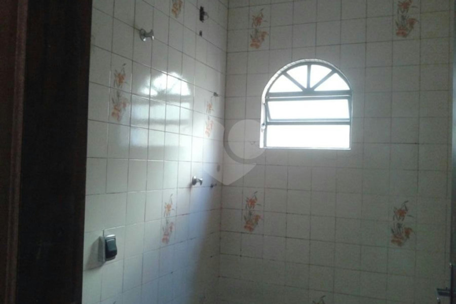 Sobrado à venda ou para alugar com 3 quartos, sendo 1 suíte,  em Horto, São Paulo, SP