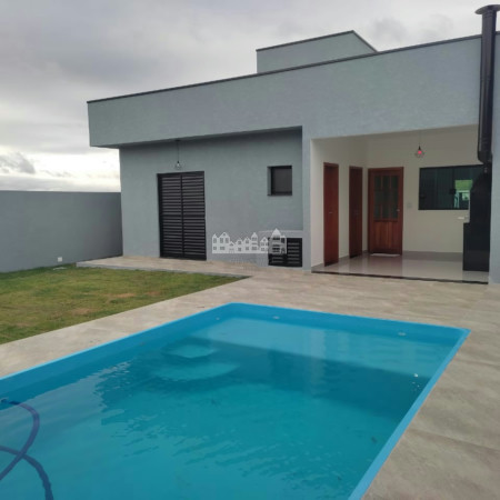 Casa térrea à venda com 3 quartos, sendo 1 suíte, em Loteamento Parque Residencial Serras de Atibaia II, Atibaia - SP