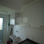 Apartamento para alugar com 2 quartos, sendo 1 suíte, em Chácaras Manão, Mairinque, SP