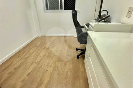 Apartamento à venda com 3 quartos, sendo 1 suíte,  em Vila Andrade, São Paulo, SP