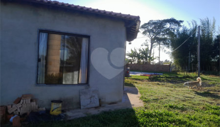 Chácara à venda com 2 quartos, sendo 1 suíte,  no Centro, Gramadinho, SP