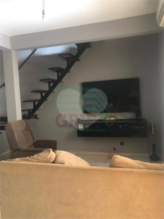 Casa à venda com 4 quartos, sendo 1 suíte, em Parque Residencial Cândido Portinari, Ribeirão Preto, SP