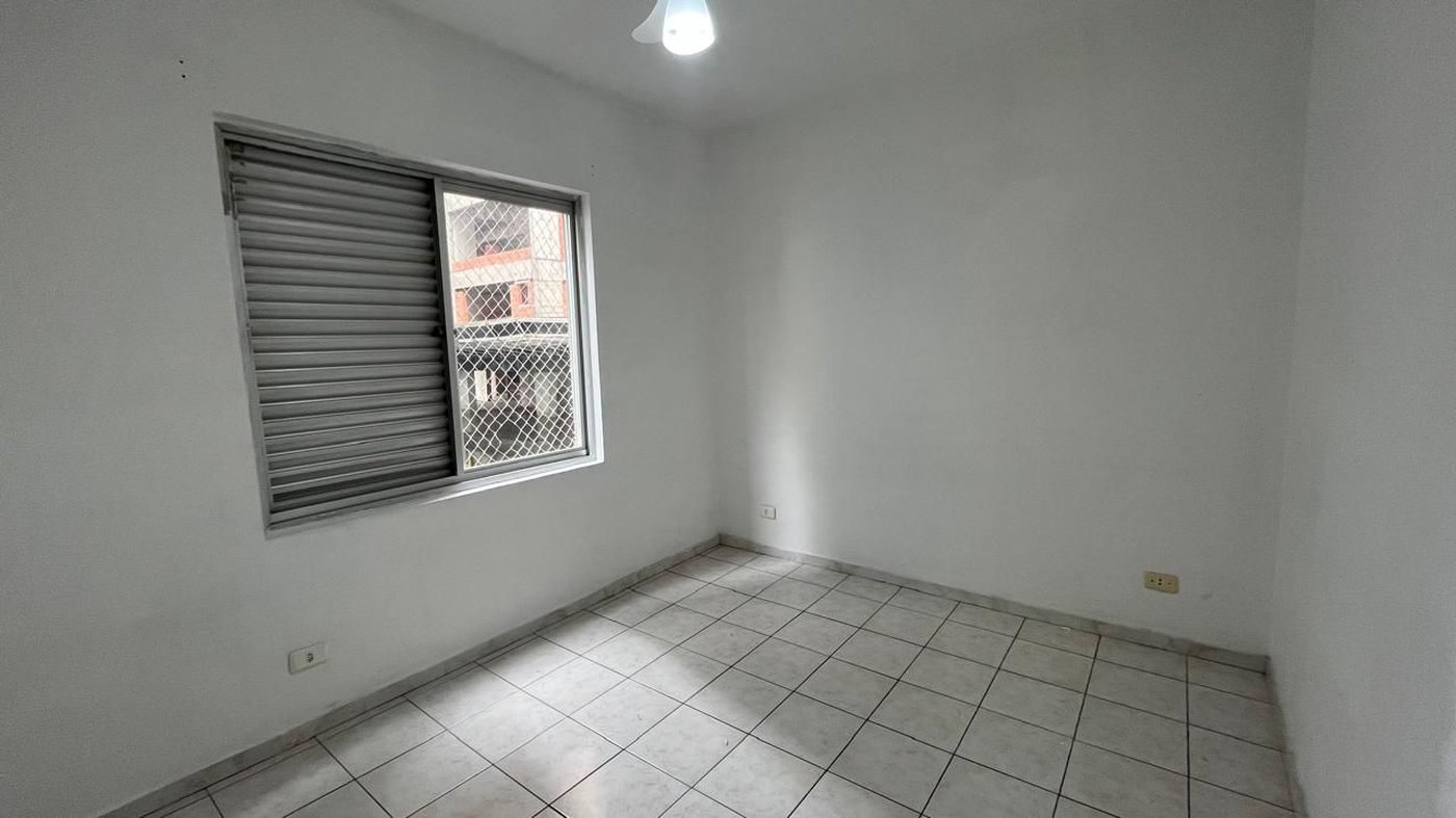 Apartamento com 2 dormitórios à venda, 90 m² por R$ 560.000,00 - Gonzaga - Santos/SP