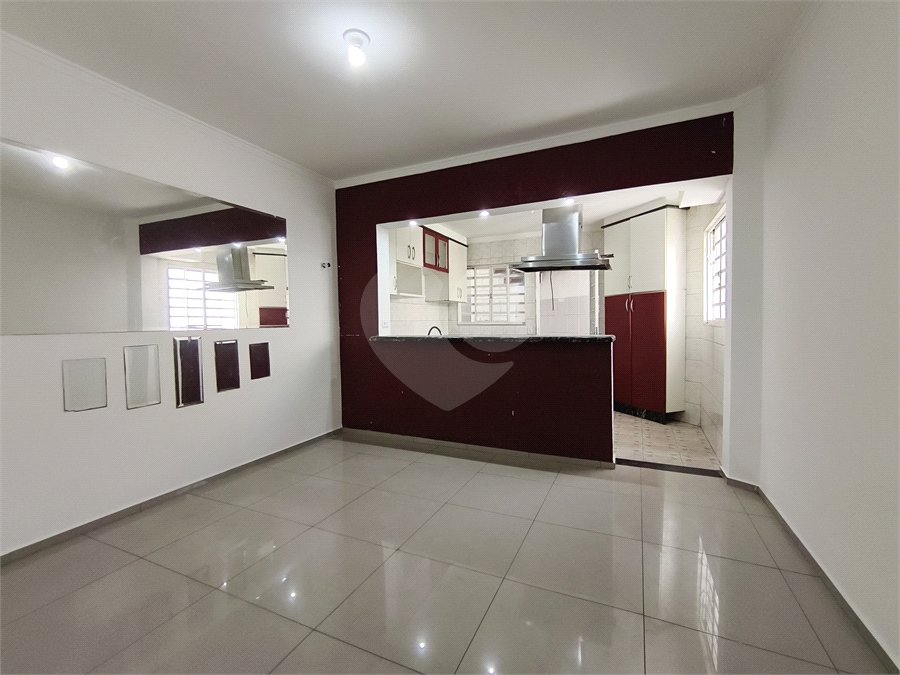 Sobrado à venda com 3 quartos, sendo 1 suíte, em Cupecê, São Paulo, SP