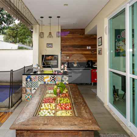 Casa à venda com 4 suítes no condomínio Villaggio DI Palme, São Paulo - SP